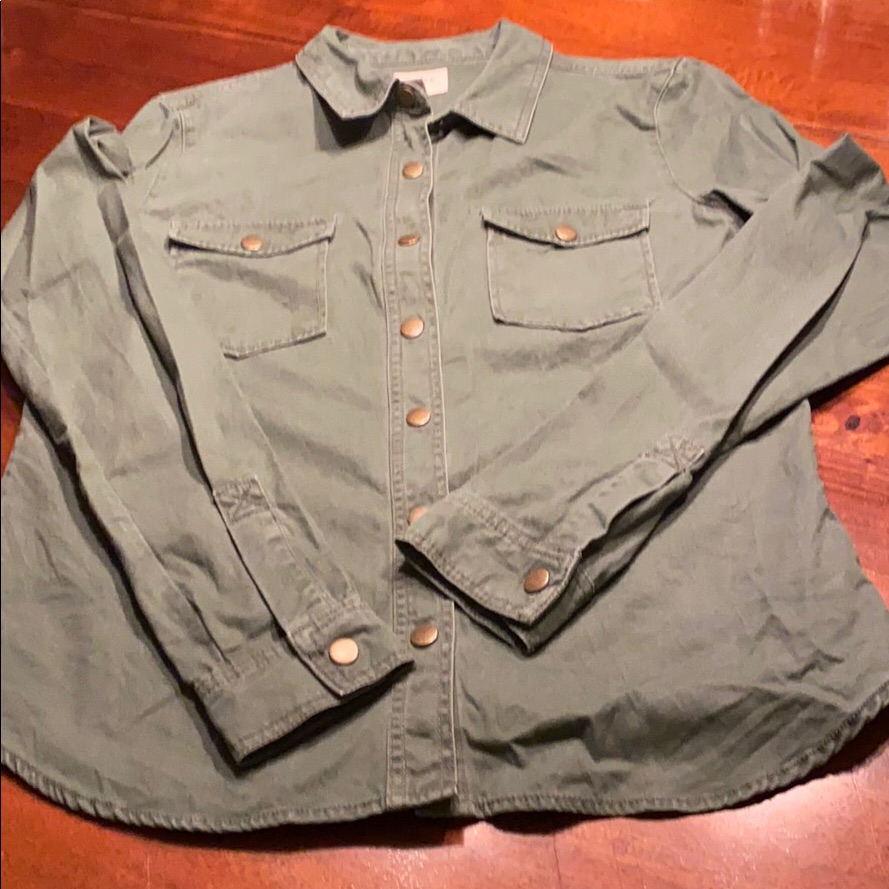 Forever21 Camo Green Shirt